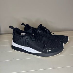 Puma Pacer Women’s Running Shoes Size 8